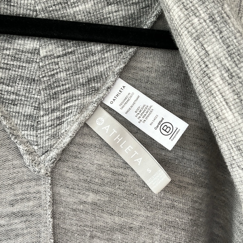 Athleta Nirvana Wrap - image 4